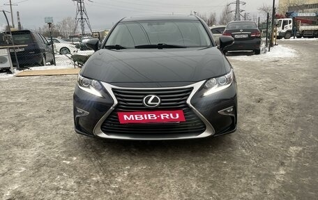 Lexus ES VII, 2017 год, 2 750 000 рублей, 10 фотография