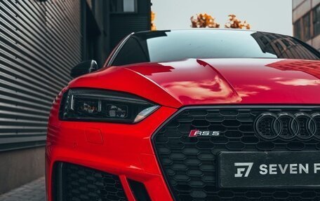 Audi RS 5, 2018 год, 5 700 000 рублей, 7 фотография