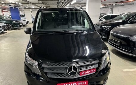 Mercedes-Benz Vito, 2021 год, 5 900 000 рублей, 2 фотография