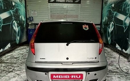 Fiat Punto III Punto Evo рестайлинг, 2001 год, 200 000 рублей, 6 фотография