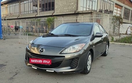 Mazda 3, 2011 год, 1 000 000 рублей, 18 фотография