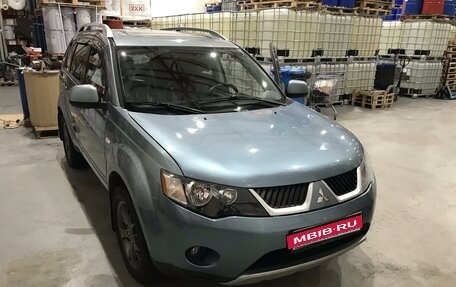 Mitsubishi Outlander III рестайлинг 3, 2007 год, 970 000 рублей, 1 фотография