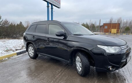 Mitsubishi Outlander III рестайлинг 3, 2012 год, 1 450 000 рублей, 5 фотография