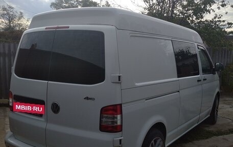 Volkswagen Transporter T5 рестайлинг, 2012 год, 1 200 000 рублей, 3 фотография