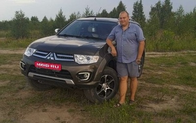 Mitsubishi Pajero Sport II рестайлинг, 2014 год, 2 500 000 рублей, 1 фотография