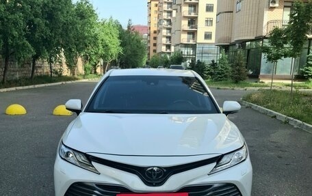 Toyota Camry, 2020 год, 3 799 999 рублей, 3 фотография