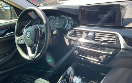 BMW 5 серия, 2017 год, 2 990 000 рублей, 4 фотография