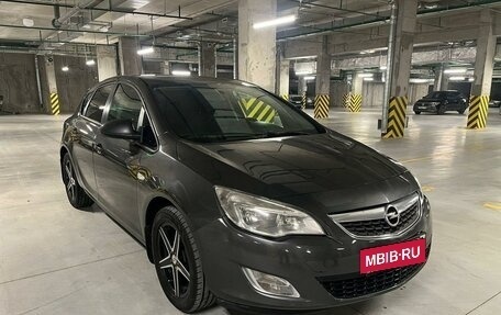 Opel Astra J, 2011 год, 655 000 рублей, 3 фотография