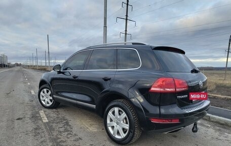 Volkswagen Touareg III, 2011 год, 2 550 000 рублей, 10 фотография