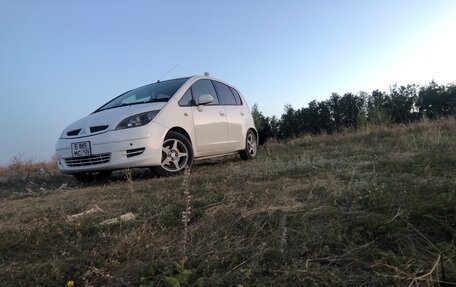 Mitsubishi Colt VI рестайлинг, 2003 год, 470 000 рублей, 3 фотография