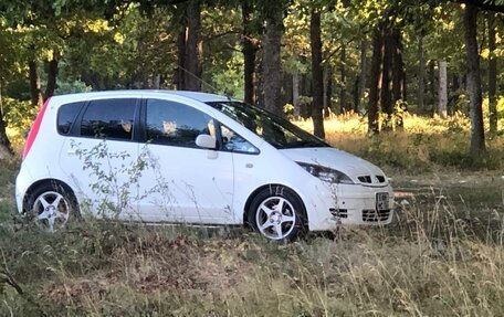 Mitsubishi Colt VI рестайлинг, 2003 год, 470 000 рублей, 8 фотография