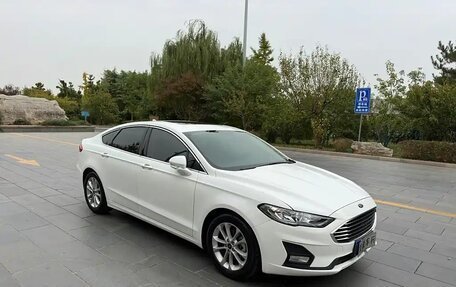 Ford Mondeo V, 2021 год, 2 090 000 рублей, 3 фотография