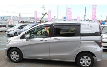 Honda Freed II, 2016 год, 985 000 рублей, 6 фотография