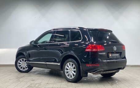 Volkswagen Touareg III, 2012 год, 2 199 000 рублей, 4 фотография