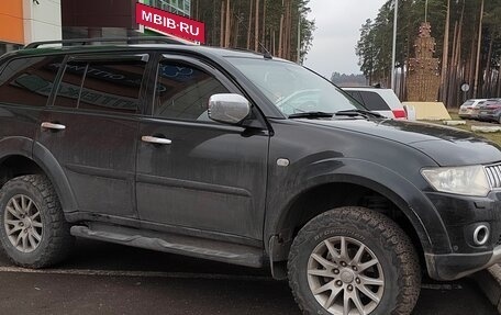 Mitsubishi Pajero Sport II рестайлинг, 2011 год, 1 500 000 рублей, 4 фотография