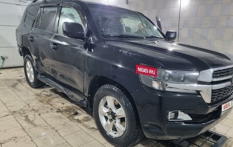 Toyota Land Cruiser 200, 2010 год, 2 300 000 рублей, 2 фотография