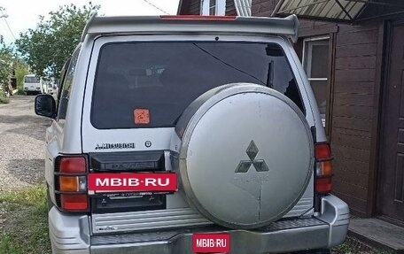 Mitsubishi Pajero III рестайлинг, 1997 год, 450 000 рублей, 5 фотография