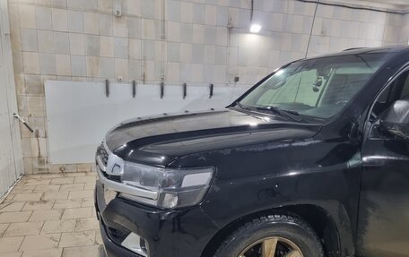 Toyota Land Cruiser 200, 2010 год, 2 300 000 рублей, 4 фотография