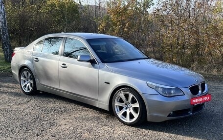 BMW 5 серия, 2004 год, 970 000 рублей, 2 фотография