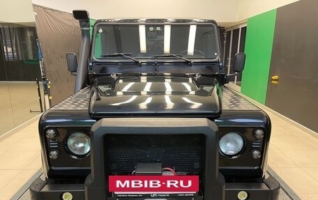 Land Rover Defender I, 2007 год, 1 990 000 рублей, 2 фотография