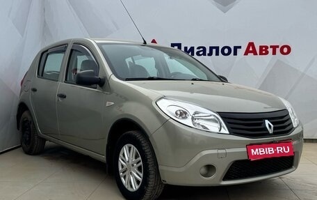 Renault Sandero I, 2012 год, 580 000 рублей, 1 фотография