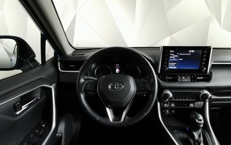 Toyota RAV4, 2020 год, 3 149 700 рублей, 15 фотография