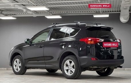 Toyota RAV4, 2013 год, 2 450 000 рублей, 6 фотография