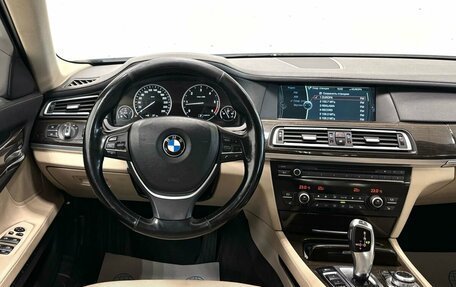 BMW 7 серия, 2012 год, 1 790 000 рублей, 23 фотография