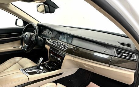 BMW 7 серия, 2012 год, 1 790 000 рублей, 21 фотография