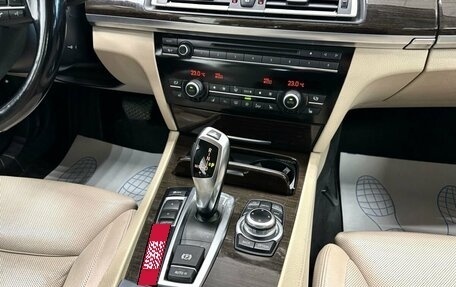 BMW 7 серия, 2012 год, 1 790 000 рублей, 24 фотография