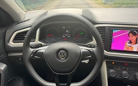 Volkswagen T-Roc I, 2019 год, 1 570 222 рублей, 10 фотография