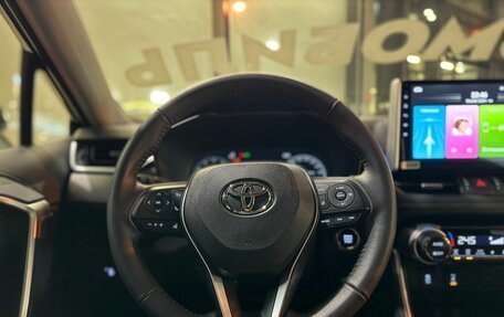 Toyota RAV4, 2023 год, 4 699 000 рублей, 17 фотография