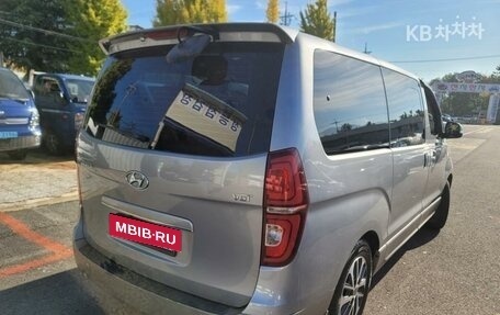 Hyundai Grand Starex Grand Starex I рестайлинг 2, 2020 год, 3 214 341 рублей, 3 фотография