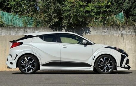 Toyota C-HR I рестайлинг, 2020 год, 1 628 000 рублей, 6 фотография