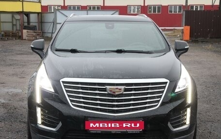 Cadillac XT5 I рестайлинг, 2017 год, 3 199 000 рублей, 2 фотография