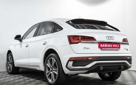 Audi Q5, 2022 год, 6 800 000 рублей, 8 фотография