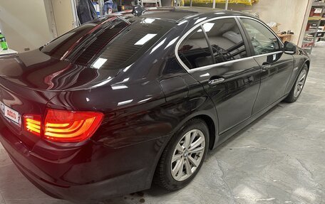 BMW 5 серия, 2013 год, 2 100 000 рублей, 4 фотография