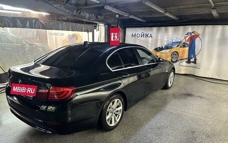 BMW 5 серия, 2013 год, 2 100 000 рублей, 26 фотография