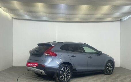 Volvo V40 Cross Country I, 2019 год, 2 290 000 рублей, 3 фотография