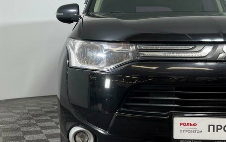 Mitsubishi Outlander III рестайлинг 3, 2013 год, 2 074 000 рублей, 14 фотография