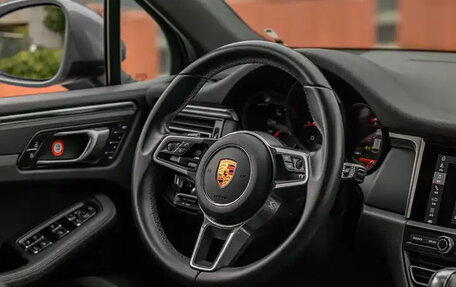 Porsche Macan I рестайлинг, 2021 год, 5 850 000 рублей, 7 фотография