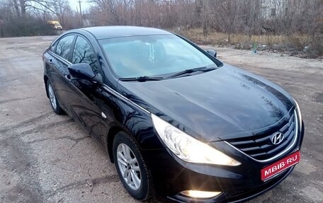 Hyundai Sonata VI, 2011 год, 1 280 000 рублей, 1 фотография