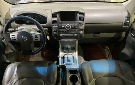 Nissan Navara (Frontier), 2012 год, 1 719 000 рублей, 10 фотография