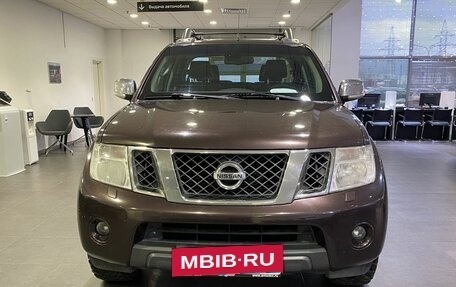 Nissan Navara (Frontier), 2012 год, 1 719 000 рублей, 2 фотография