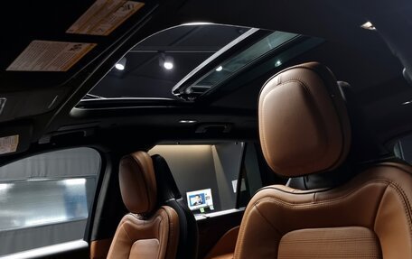 Lincoln Aviator II, 2021 год, 4 850 000 рублей, 8 фотография