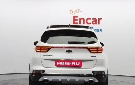 KIA Sportage IV рестайлинг, 2021 год, 1 850 000 рублей, 3 фотография