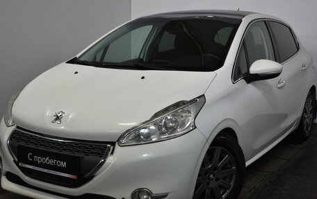 Peugeot 208 II, 2013 год, 729 000 рублей, 3 фотография