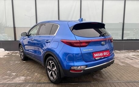 KIA Sportage IV рестайлинг, 2019 год, 2 299 000 рублей, 3 фотография