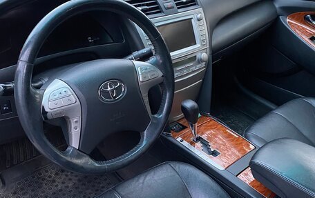 Toyota Camry, 2011 год, 1 570 000 рублей, 7 фотография