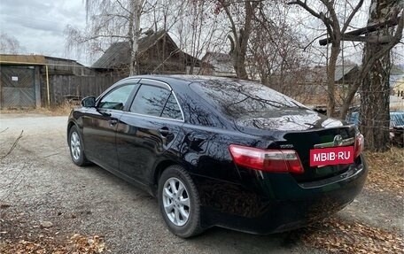 Toyota Camry, 2011 год, 1 570 000 рублей, 3 фотография